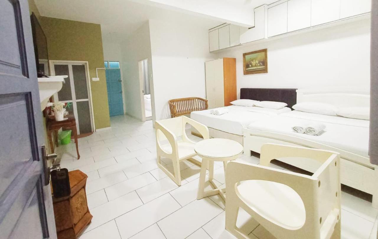 Aqil Beach Inn マラン エクステリア 写真
